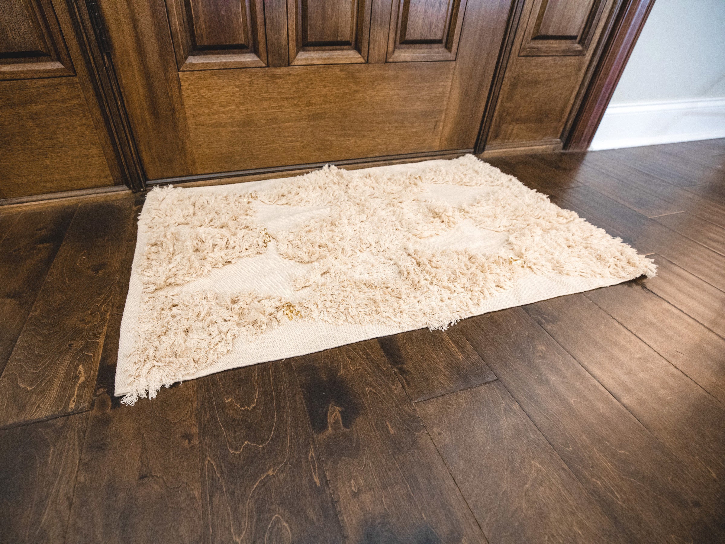 Cream Hand Knotted Rug - Boho Home Decor Accent