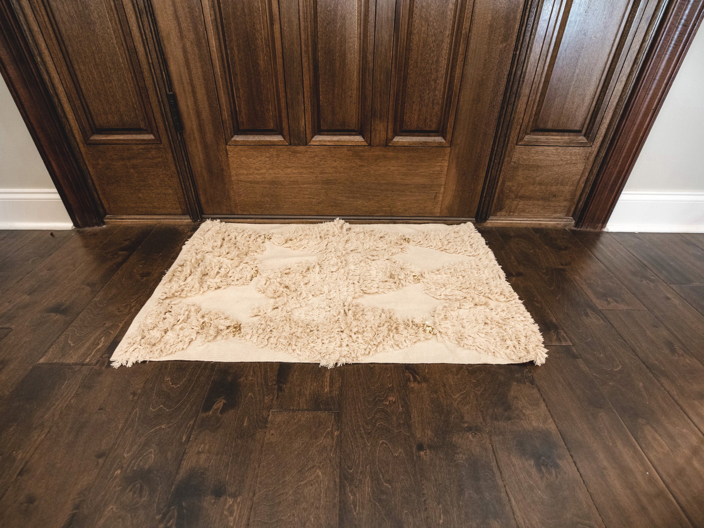 Cream Hand Knotted Rug - Boho Home Decor Accent