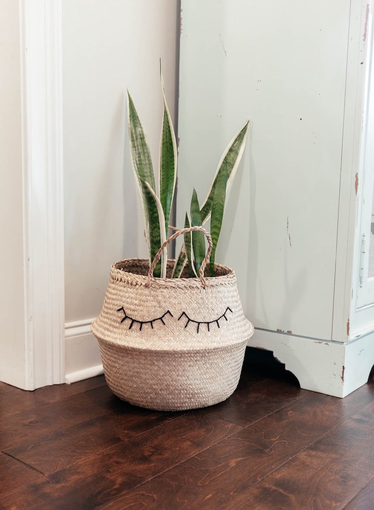 Eyelash Seagrass Woven Belly Basket 