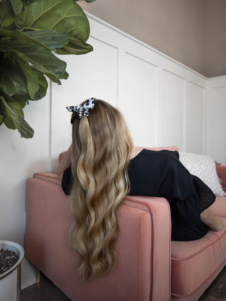 White and Black Daisy Floral Print Hair Tie Scrunchie Bow